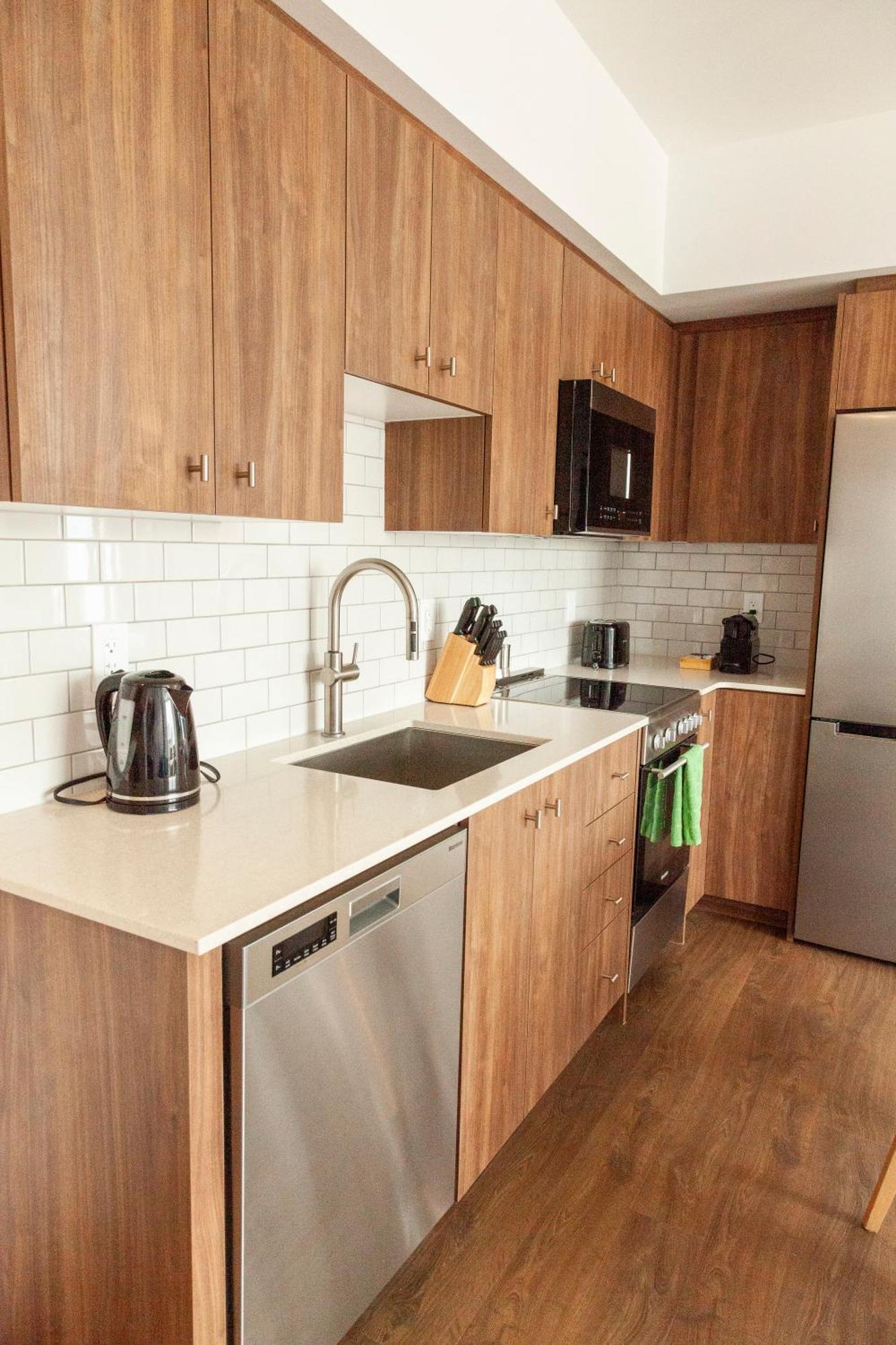 The Laundry Rooms Station Park Kitchener Exterior foto